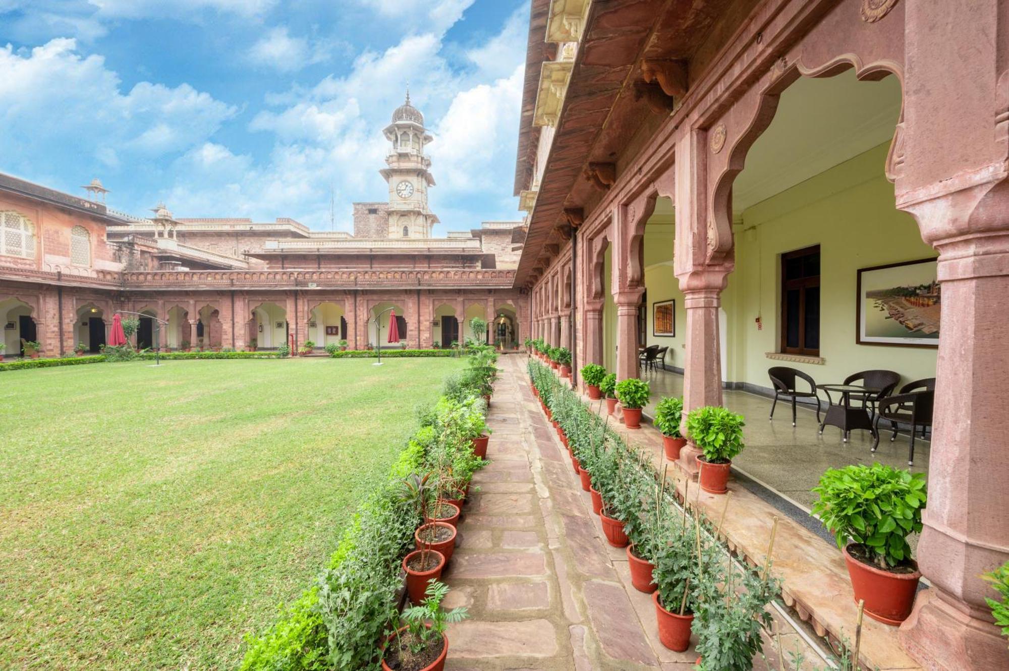 Umed Bhawan Palace, Kotah Exterior foto